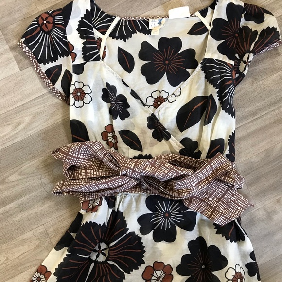 Anthropologie Tops - Anthropologie edmé & esyllte top